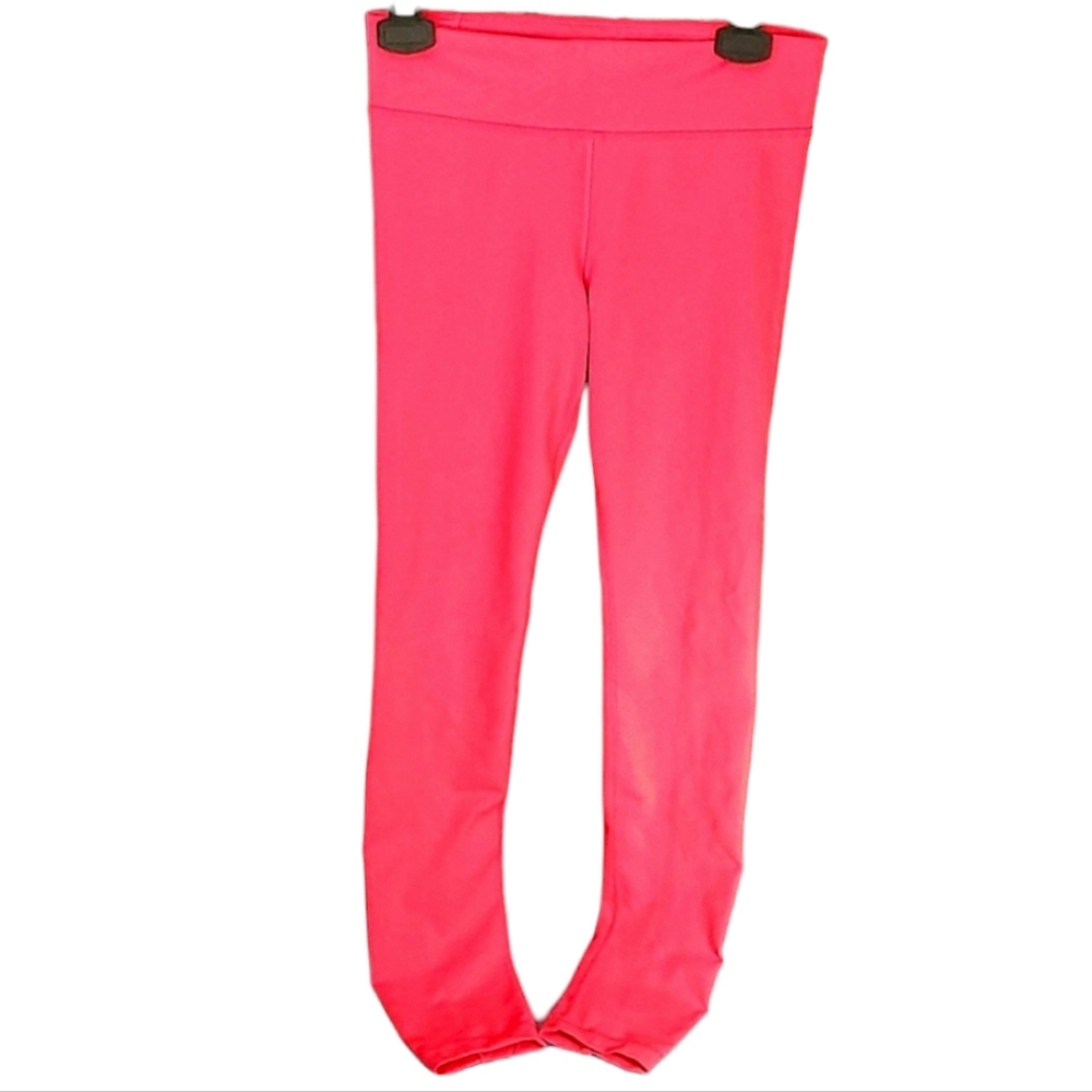 Under Armour 29" Neon Pink Snakeskin Leggings - Size Small